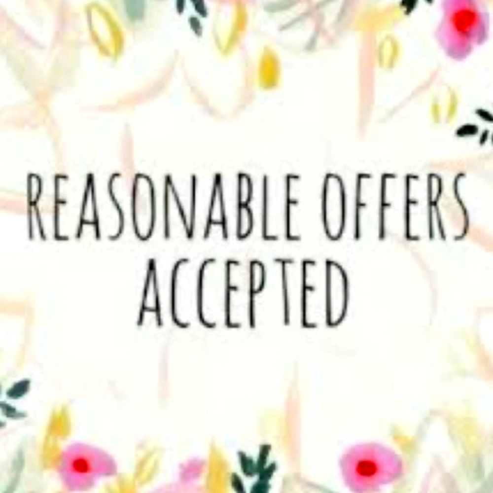 ALOHA🌺 Reasonable Offers Welcome